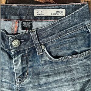 👖🦬 Y2K Boot Cut Jeans
